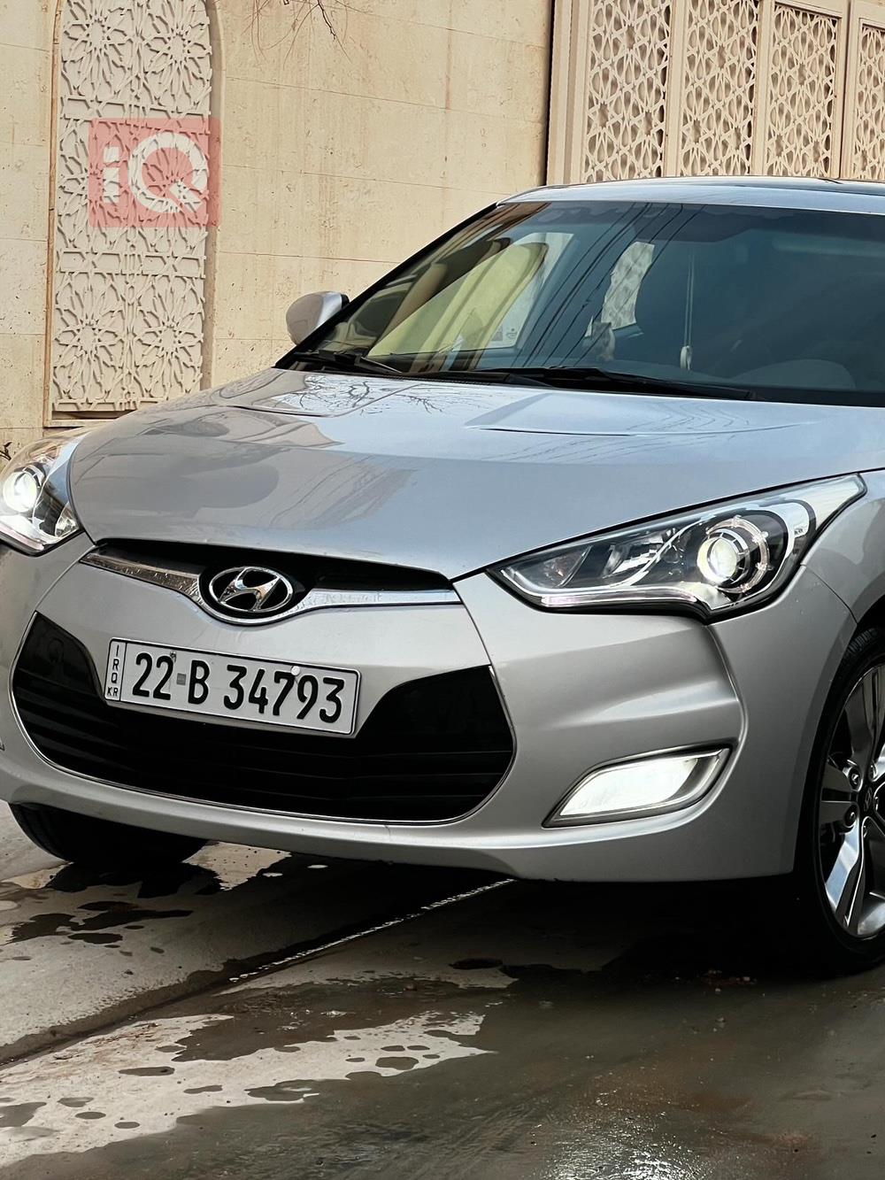 Hyundai Veloster